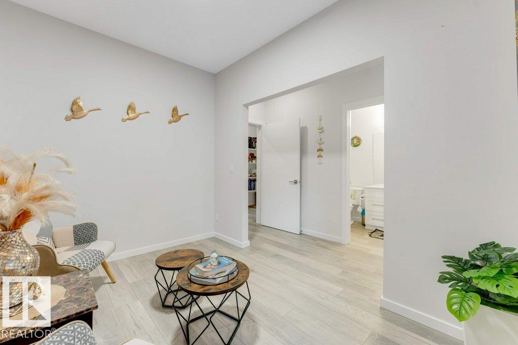 3111 9 ST NW - 40