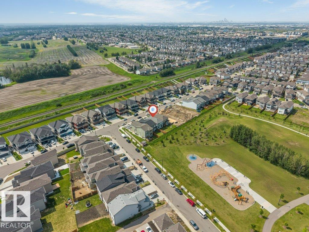 3111 9 ST NW - 43