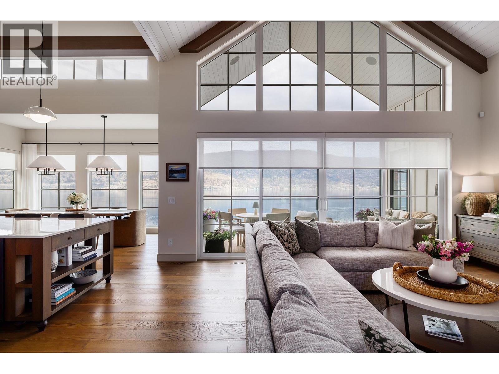 3448 Arrowroot Drive, Kelowna