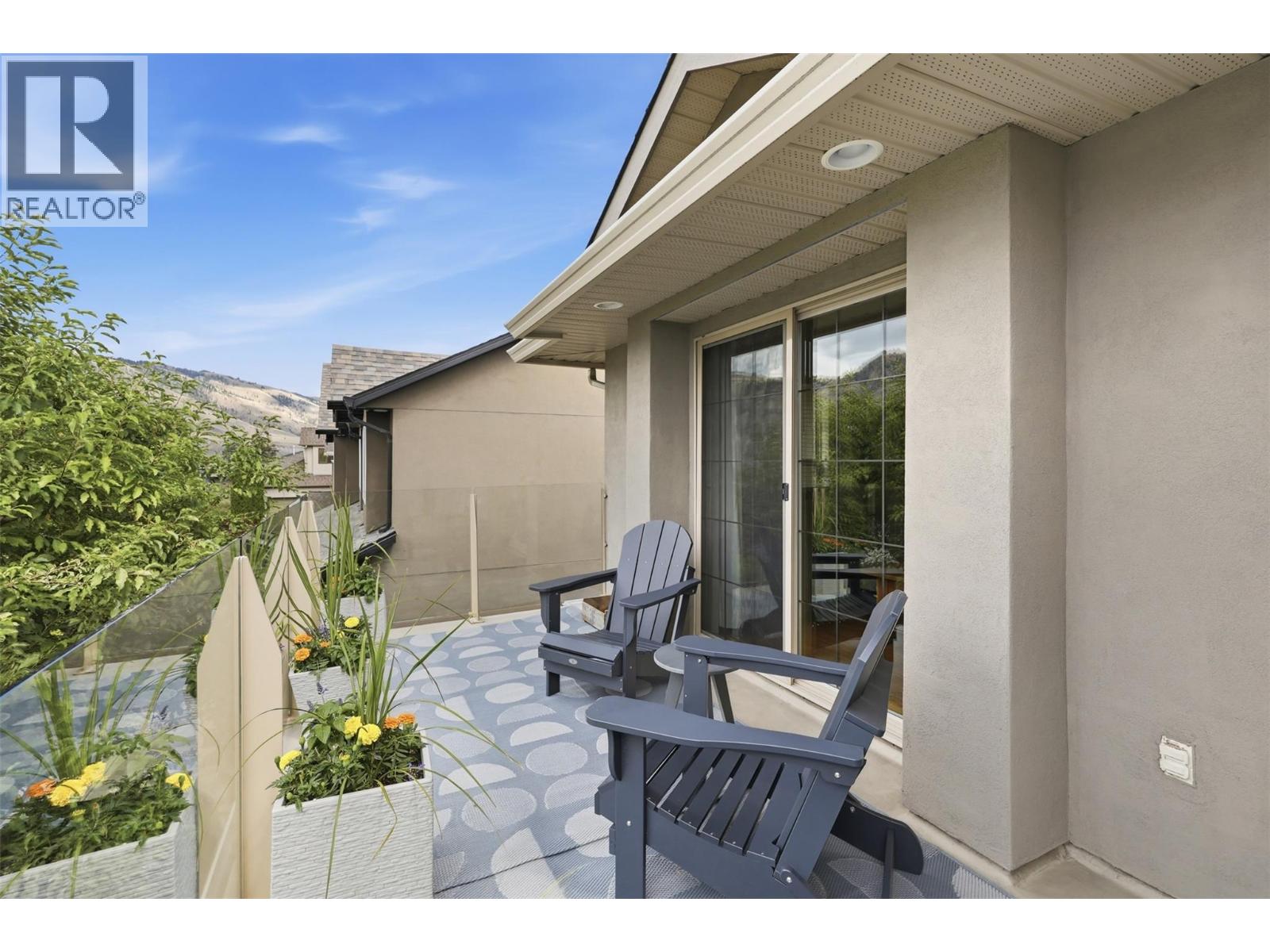 #25 1651 VALLEYVIEW Drive - 10