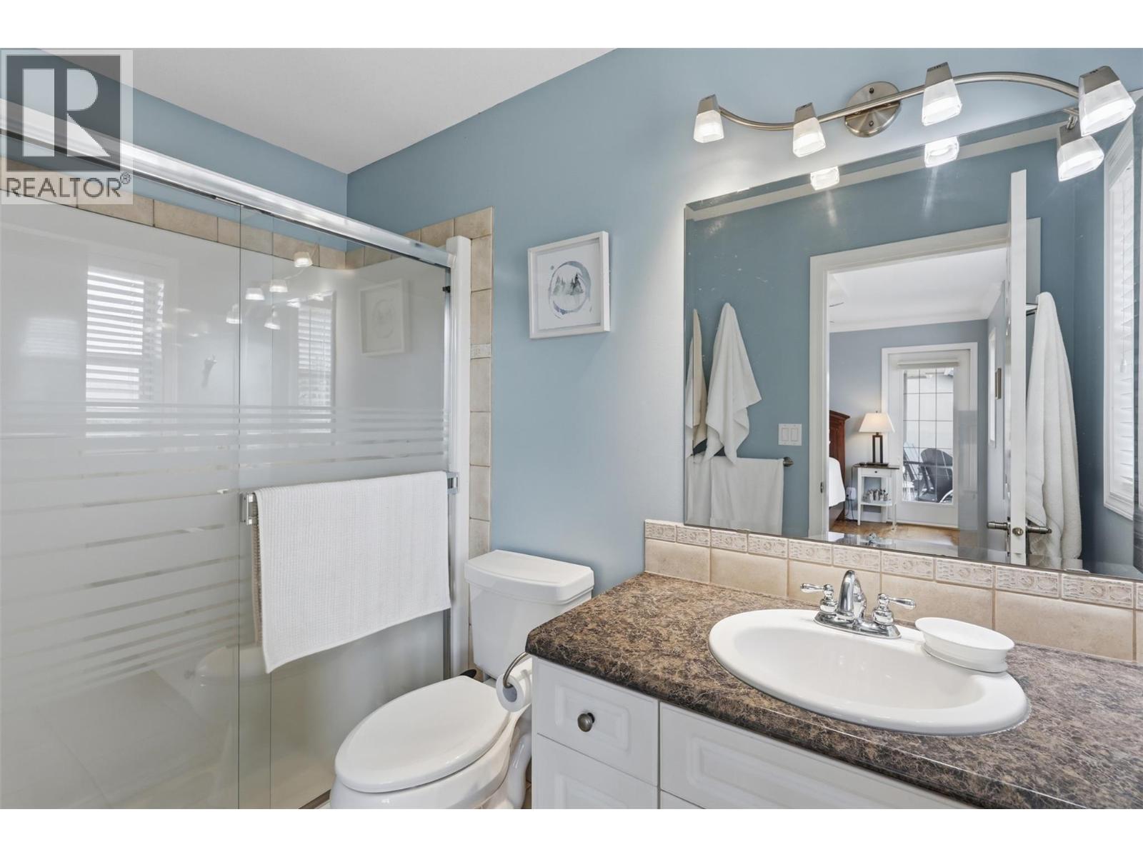#25 1651 VALLEYVIEW Drive - 31