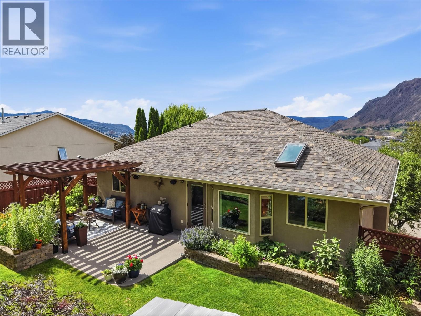 #25 1651 VALLEYVIEW Drive - 58