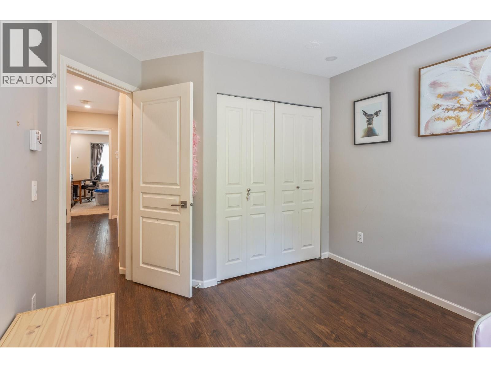 19 5240 OAKMOUNT CRESCENT, Burnaby