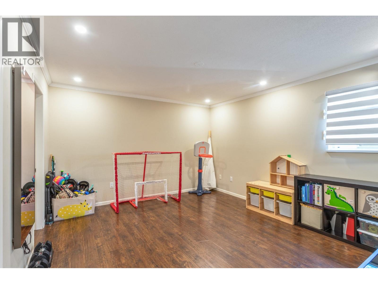 19 5240 OAKMOUNT CRESCENT, Burnaby