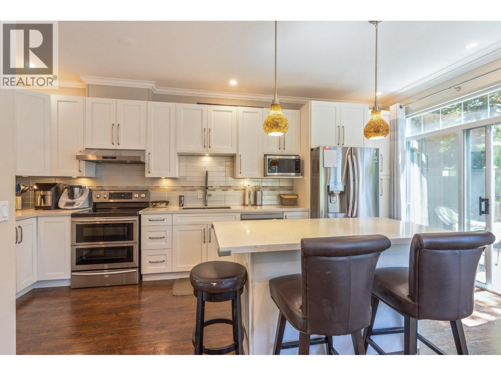 19 5240 OAKMOUNT CRESCENT, Burnaby