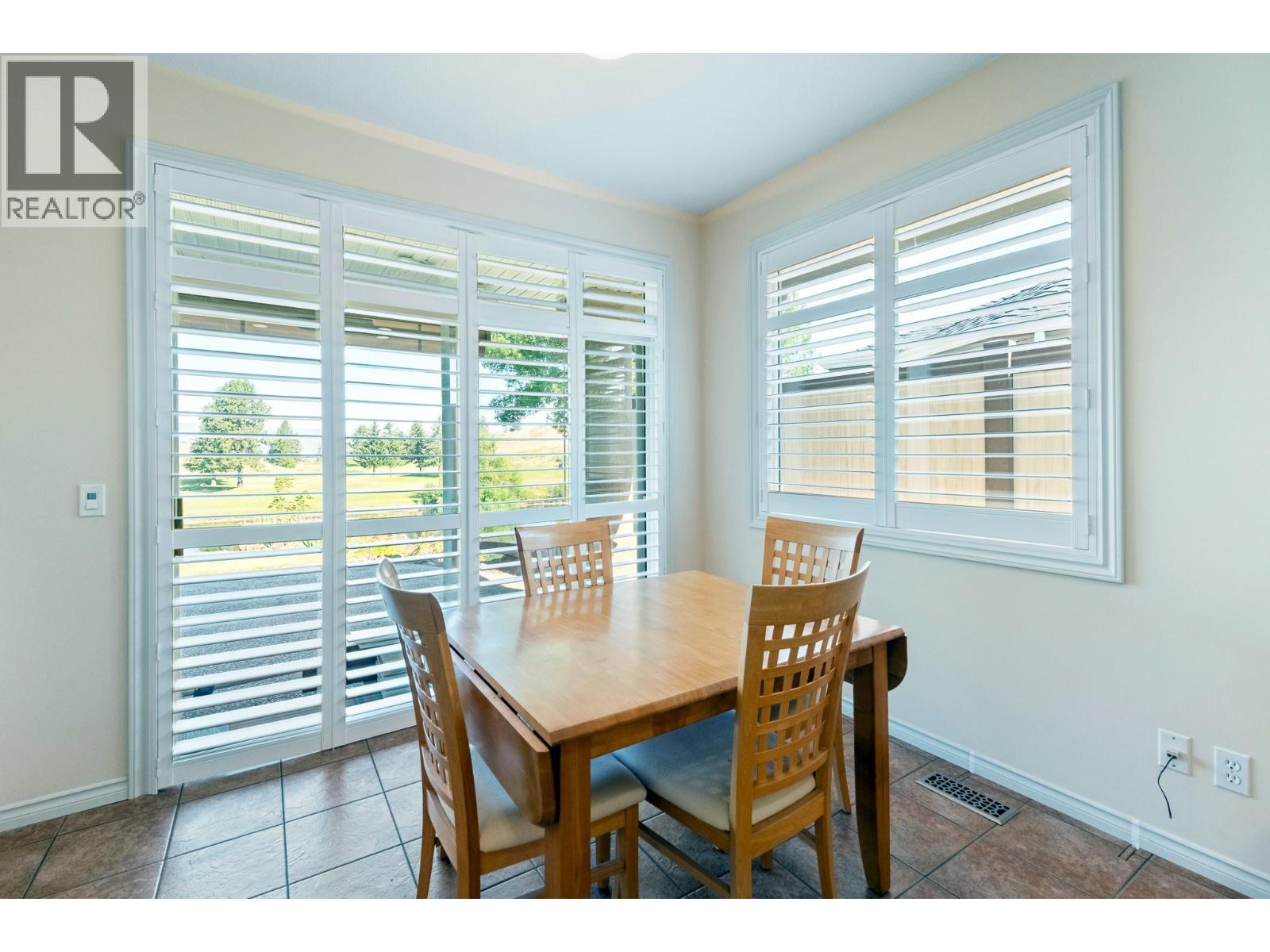 #6 3888 Gallaghers Pinnacle Way - 18