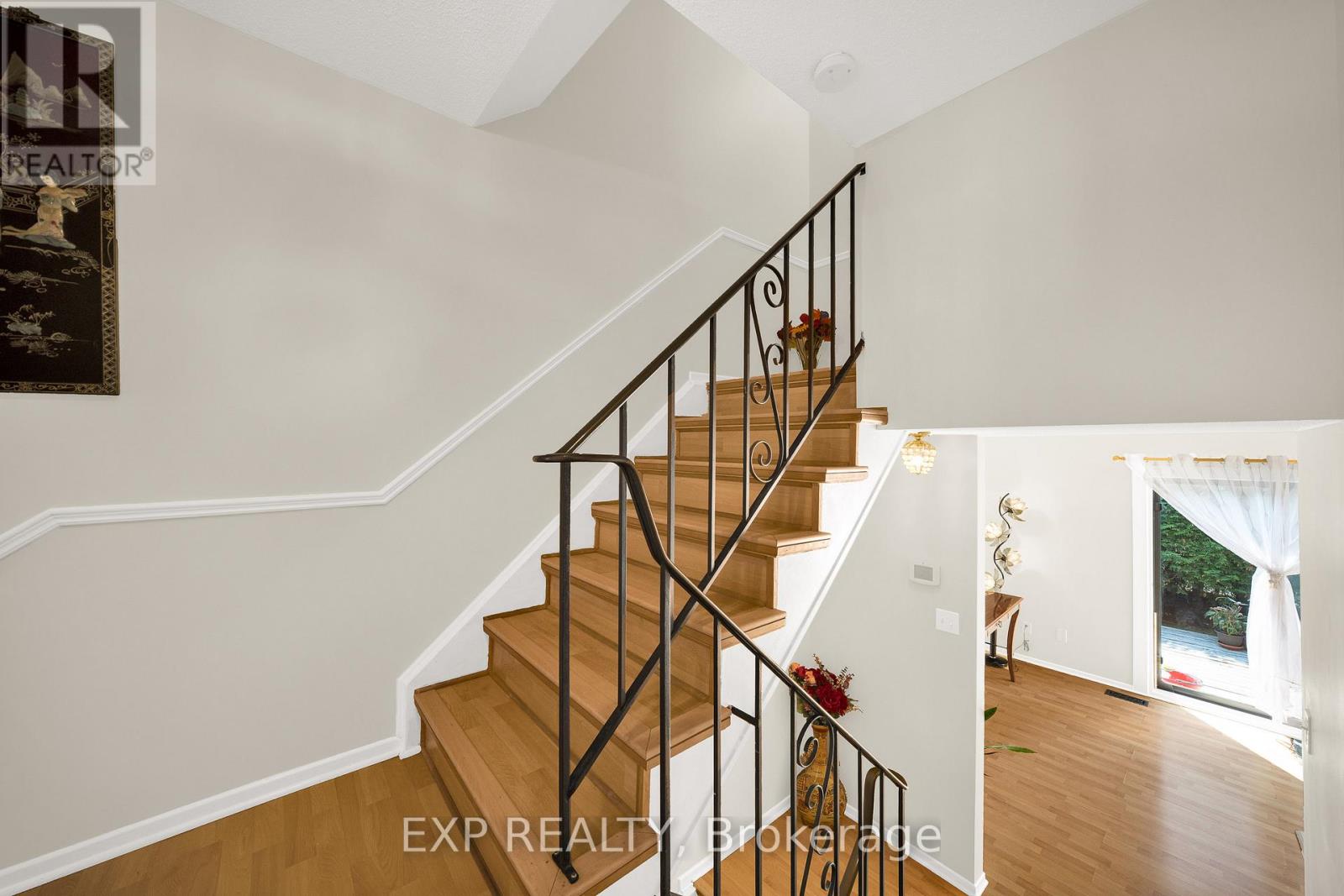 #6 2 BERTONA STREET - 14