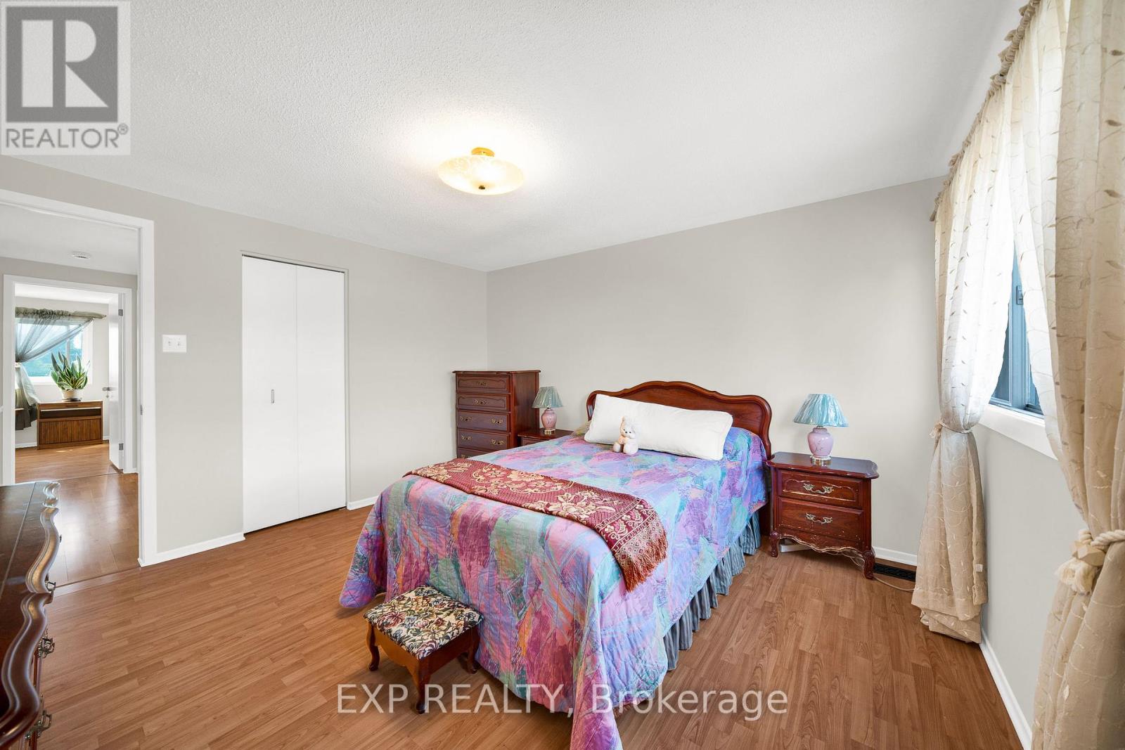 #6 2 BERTONA STREET - 18