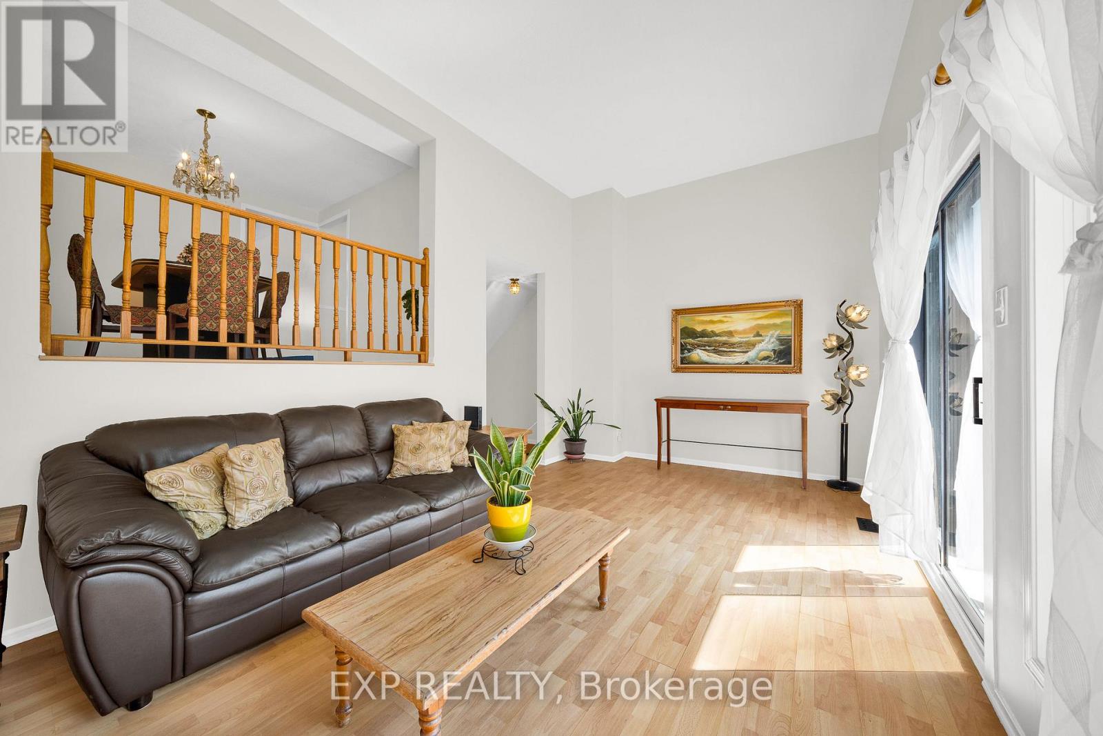 #6 2 BERTONA STREET - 6