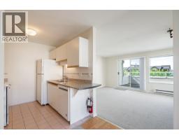 238 W 4th Street, North Vancouver, BC V7M1H7 Photo 10