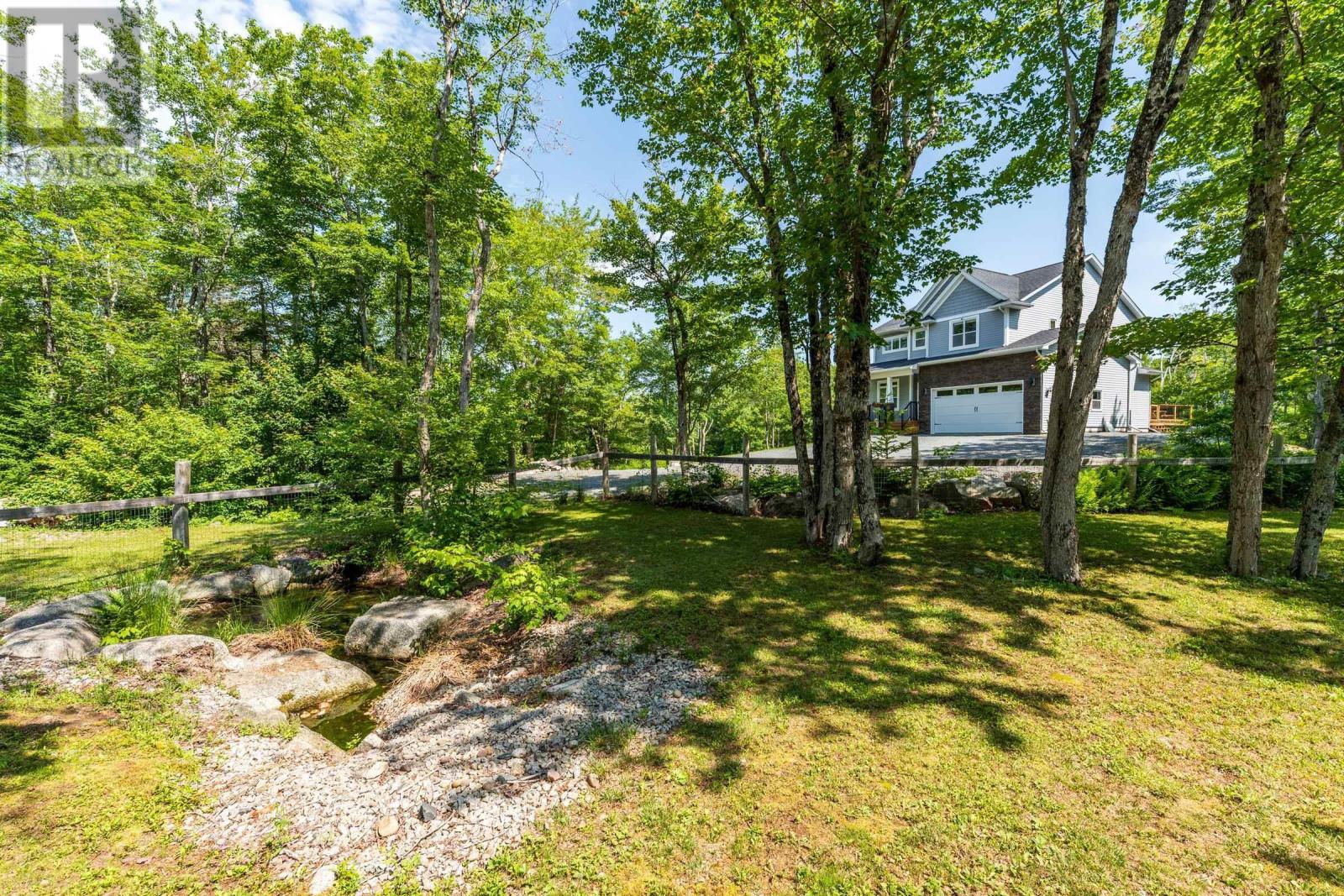 4566 St Margarets Bay Road - 16