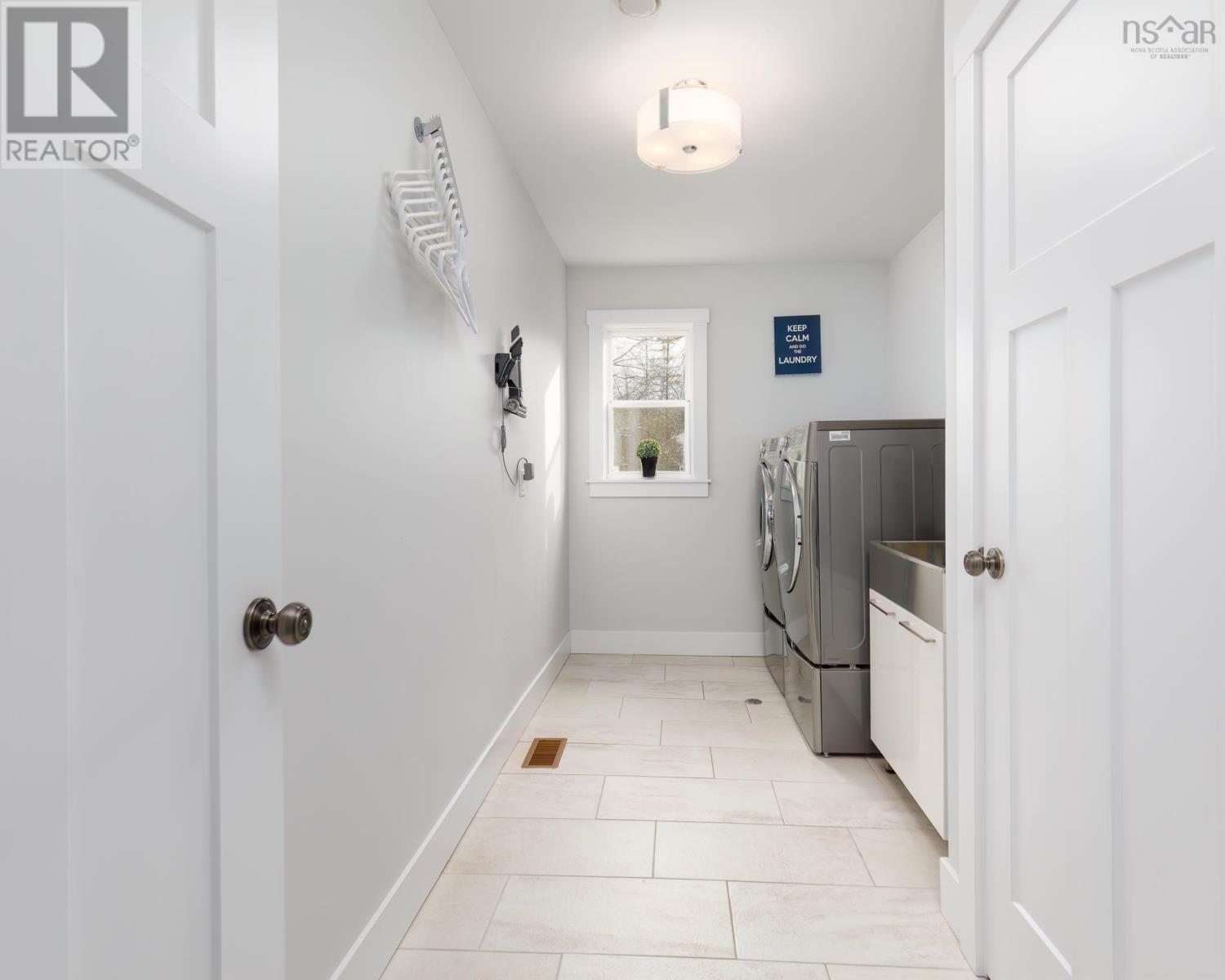 4566 St Margarets Bay Road - 44