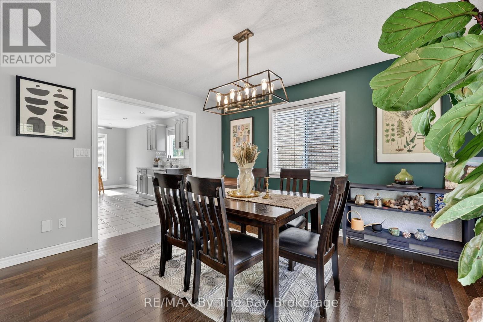 326 GOLF COURSE ROAD - 11