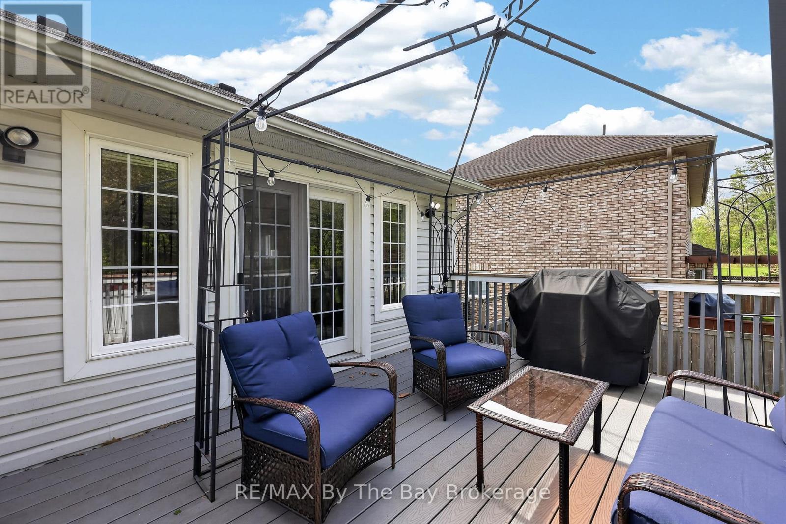 326 GOLF COURSE ROAD - 33