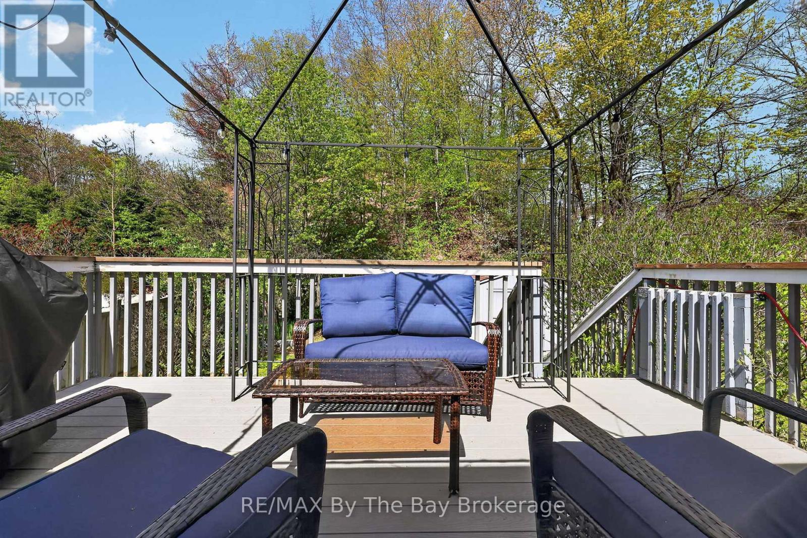 326 GOLF COURSE ROAD - 34