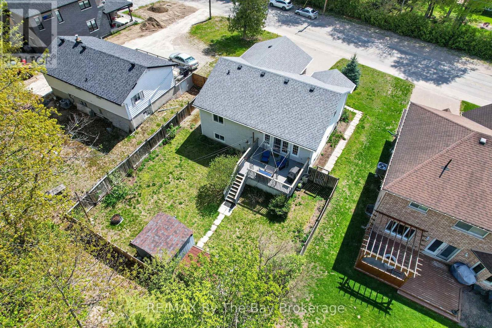 326 GOLF COURSE ROAD - 40