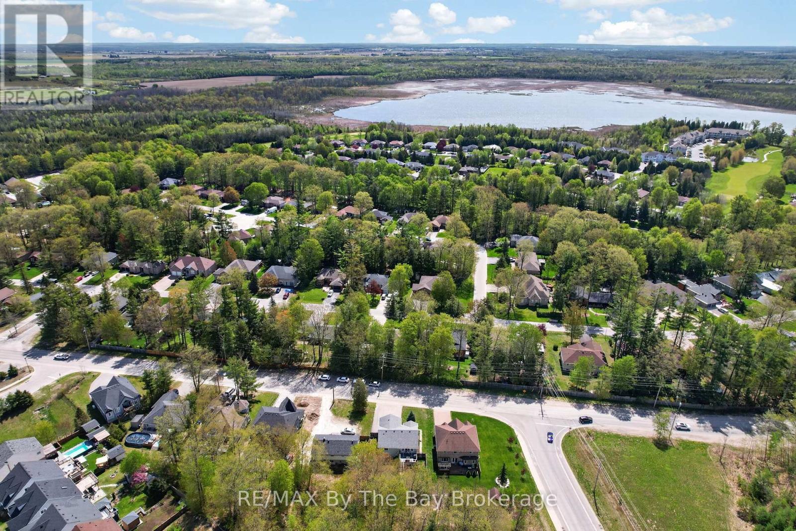 326 GOLF COURSE ROAD - 41