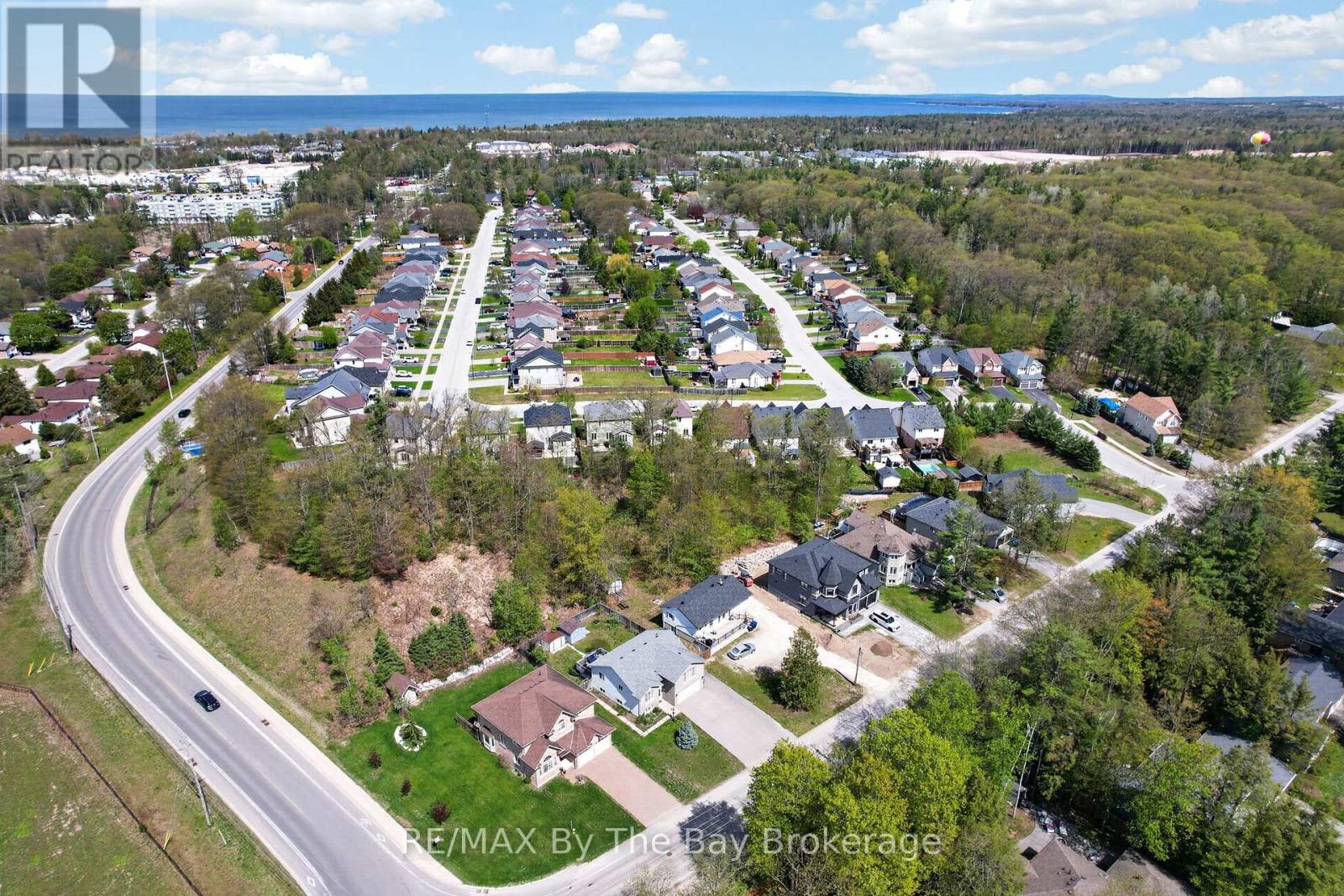 326 GOLF COURSE ROAD - 44