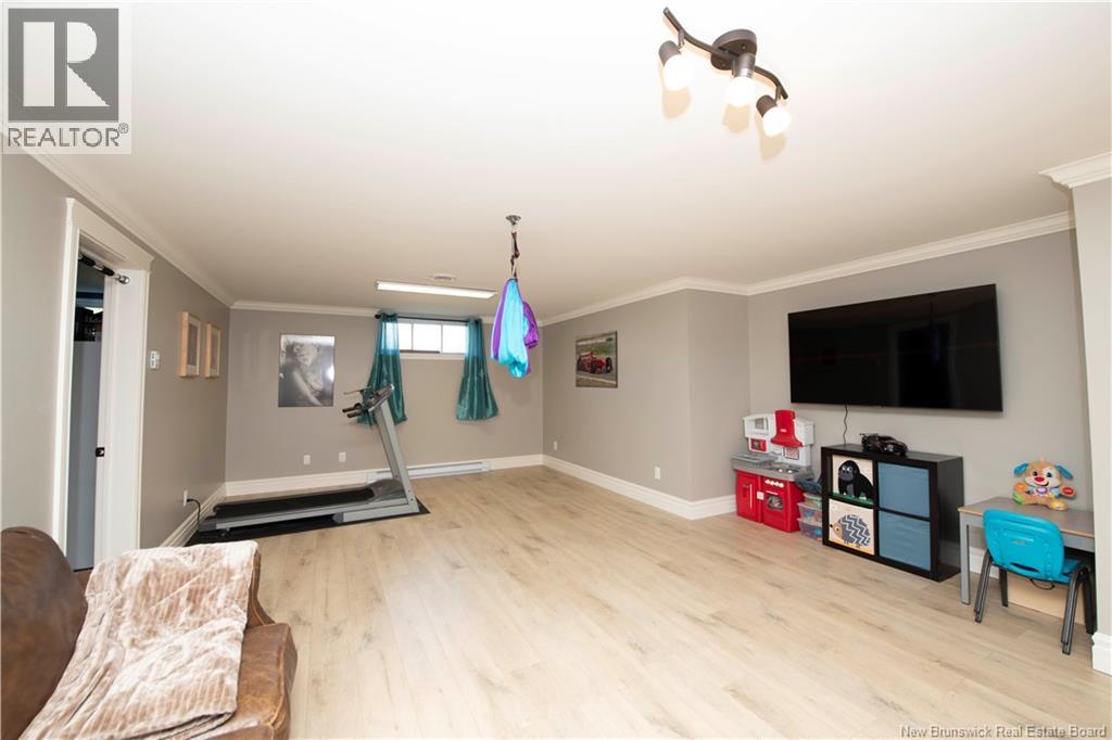 38 Hammond Street - 24