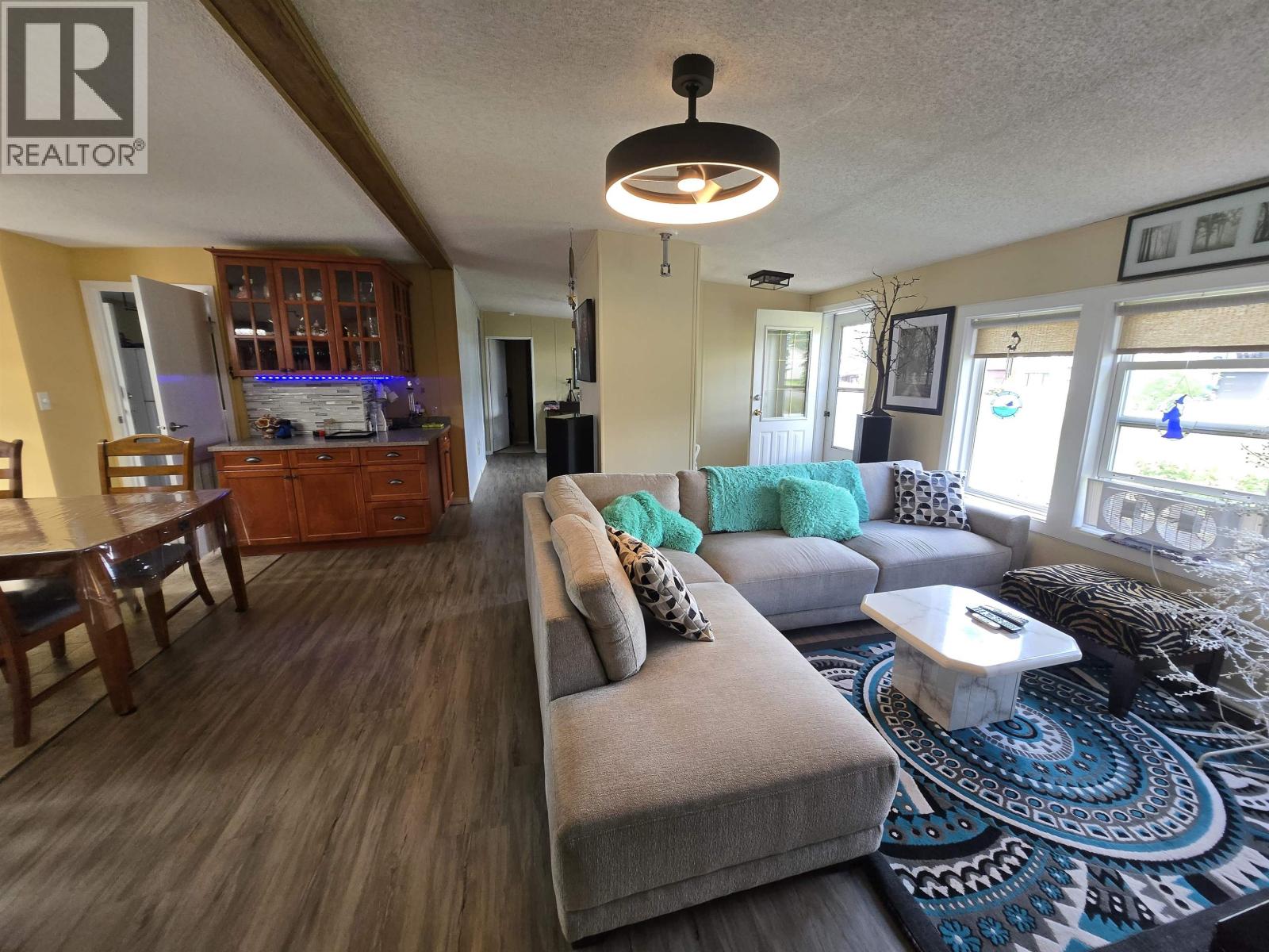 1243 MOUNTAIN ASH ROAD - 11