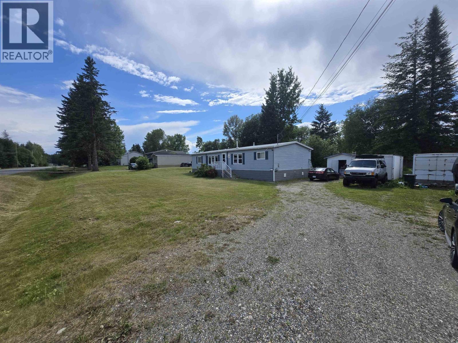 1243 MOUNTAIN ASH ROAD - 3