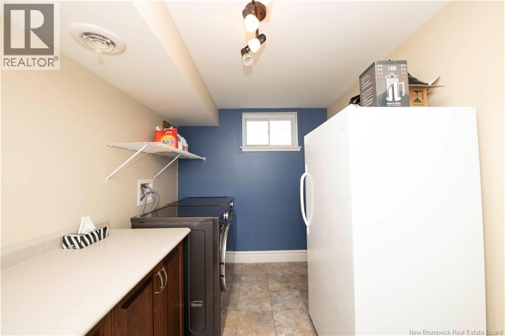38 Hammond Street - 27