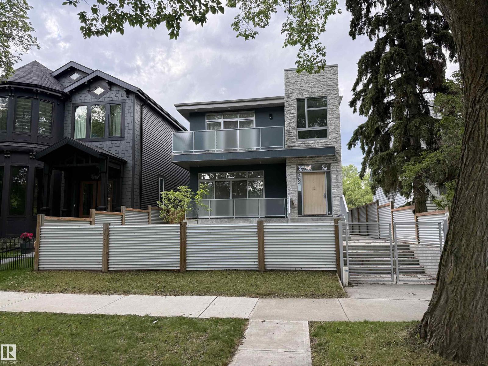 10506 68 AV NW - 64