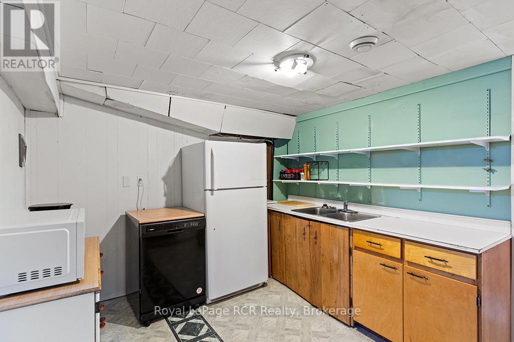 489 RIDGE ROAD - 27