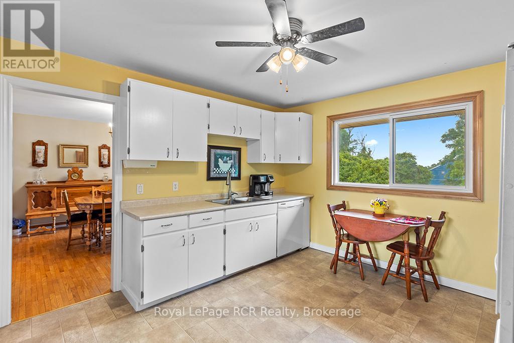 489 RIDGE ROAD - 8