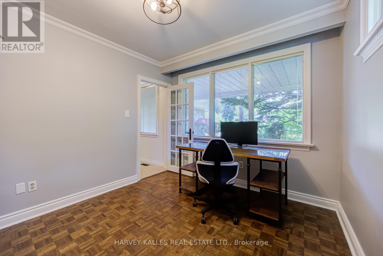19 RIDGEGATE CRESCENT - 6