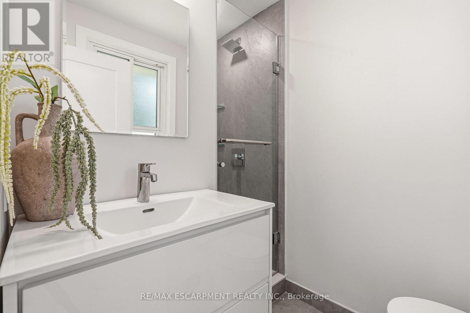 2234 KILBRIDE STREET - 14
