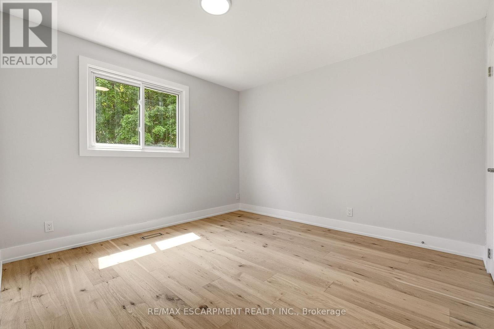 2234 KILBRIDE STREET - 16