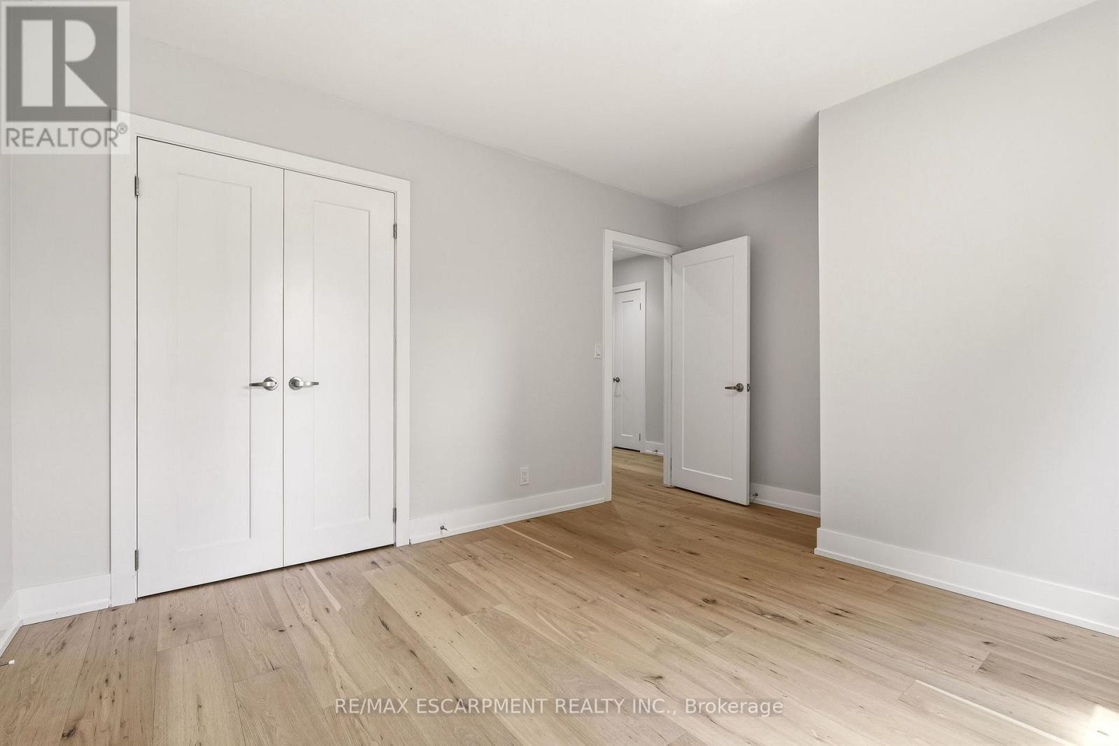 2234 KILBRIDE STREET - 17