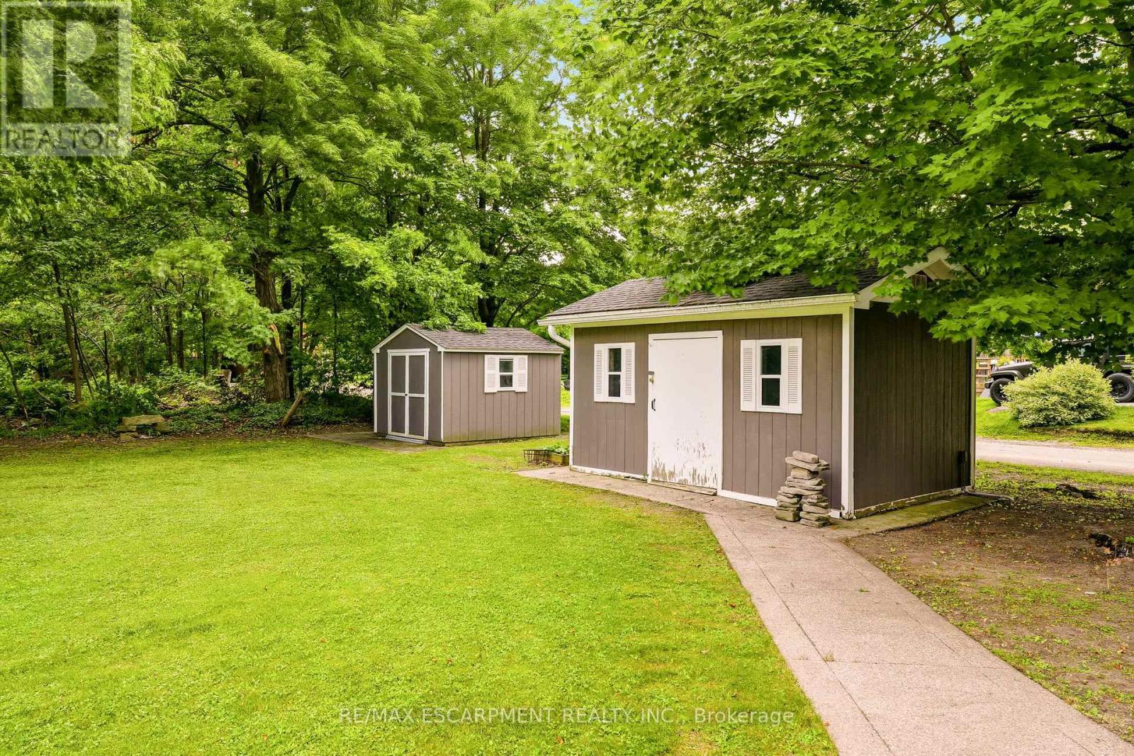 2234 KILBRIDE STREET - 31