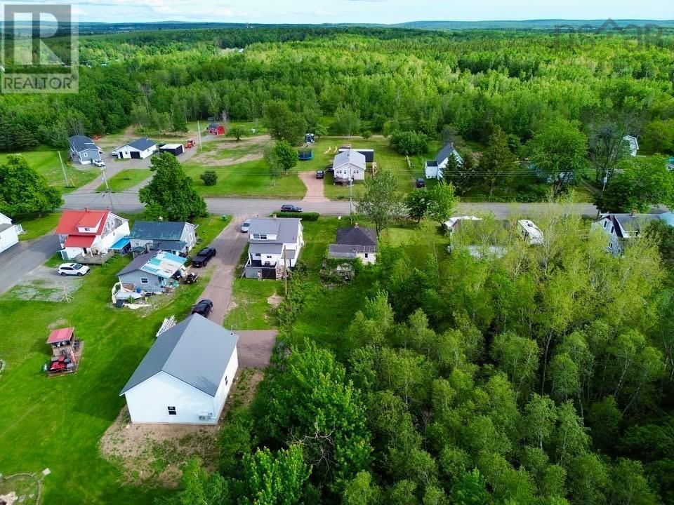 2399 Athol Road - 22