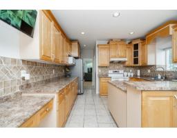 12773 90 Avenue, Surrey, BC V3V6M6 Photo 11