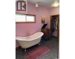 Dining room - 2015 1st Street N, Rockglen, SK S0H3R0 Photo 7