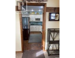 2015 1st Street N, Rockglen, SK S0H3R0 Photo 46