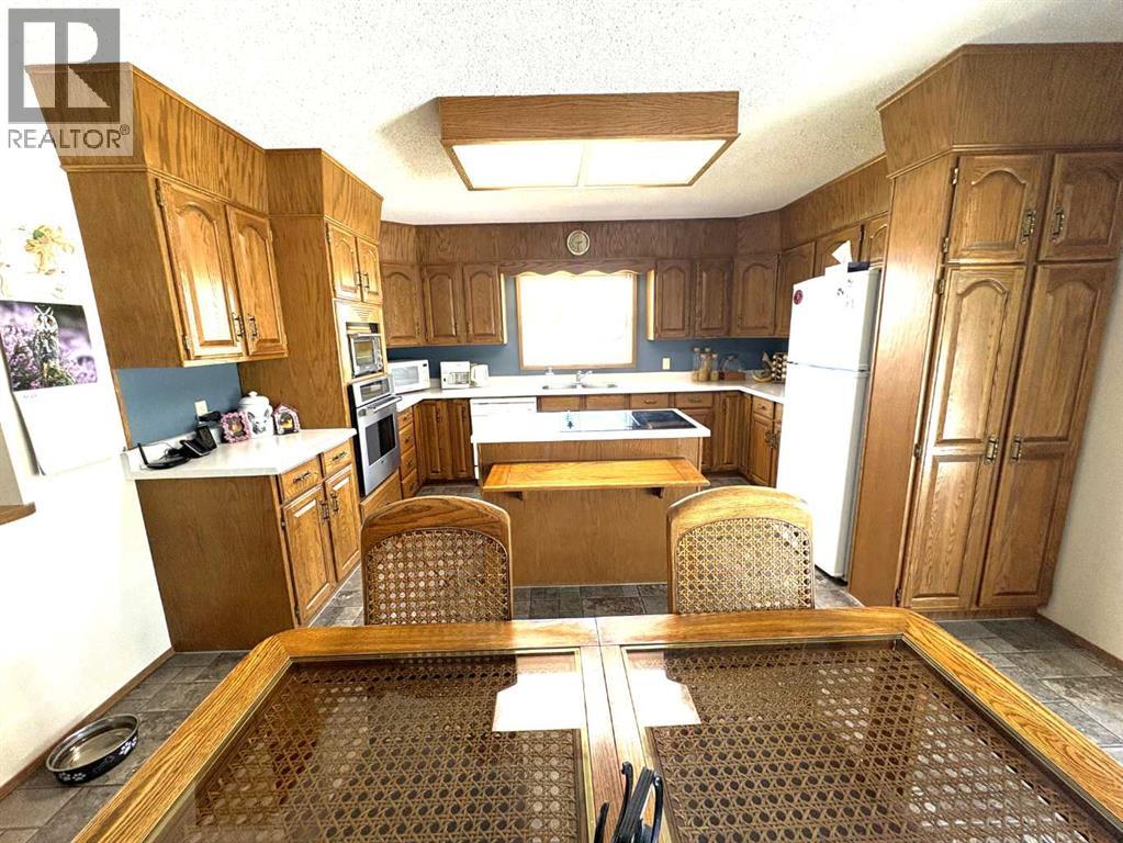 42567 Highway 856 - 26