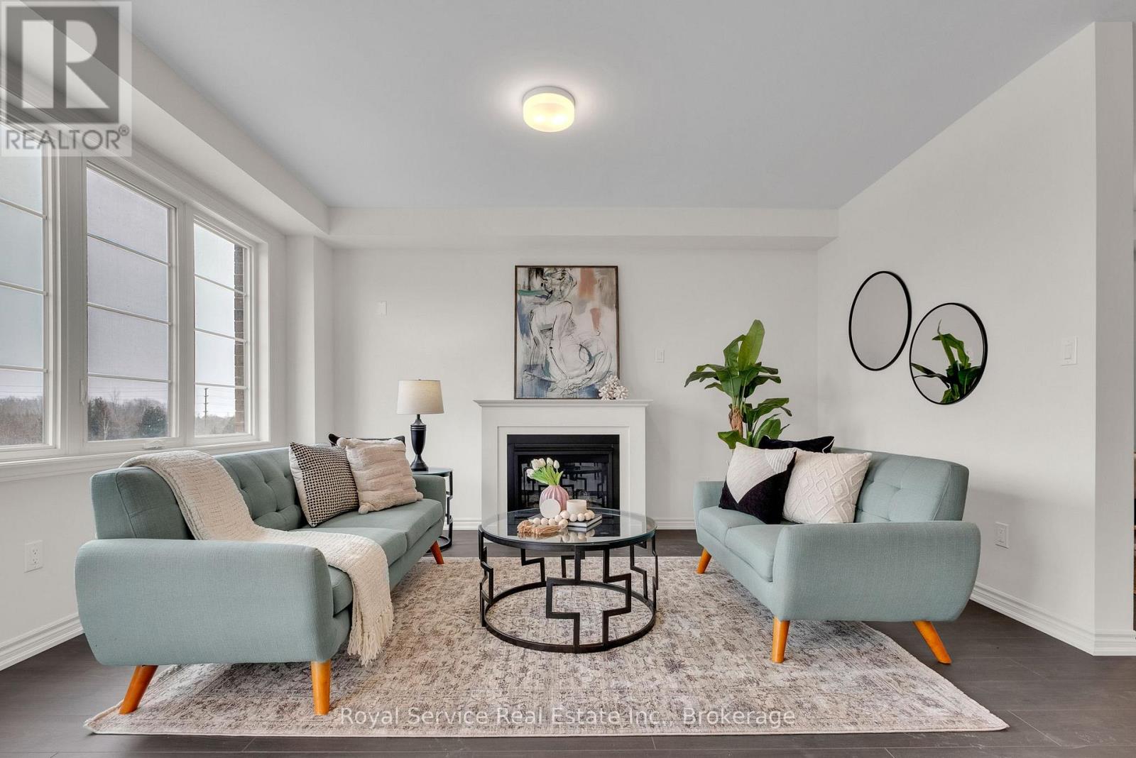 472 TREVOR STREET - 13