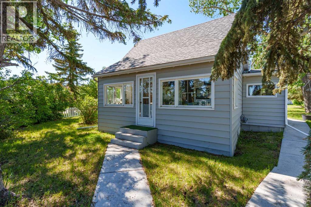 235 3 Street - 1