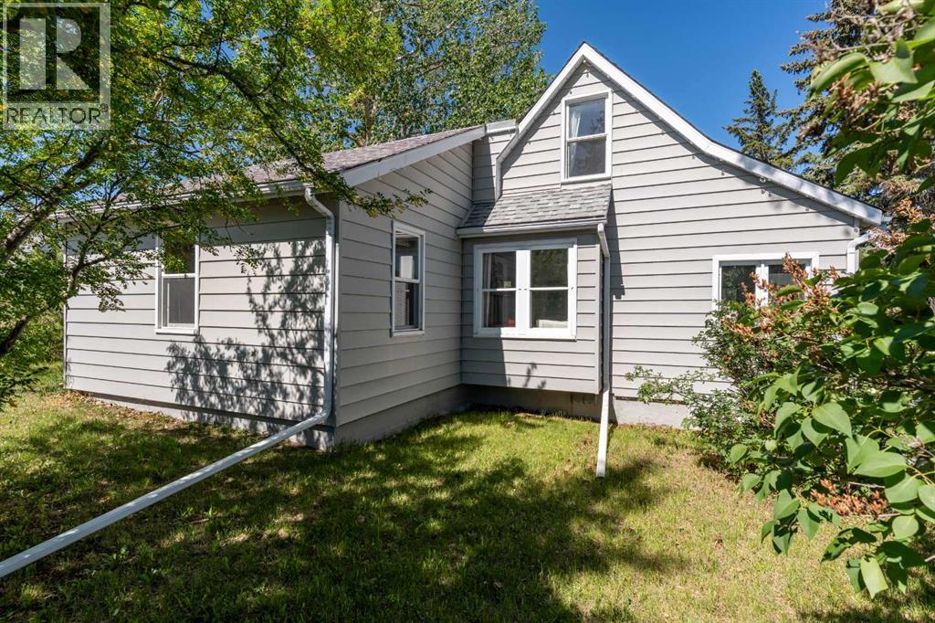 235 3 Street - 2