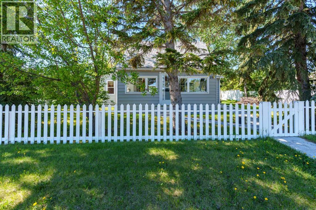 235 3 Street - 7