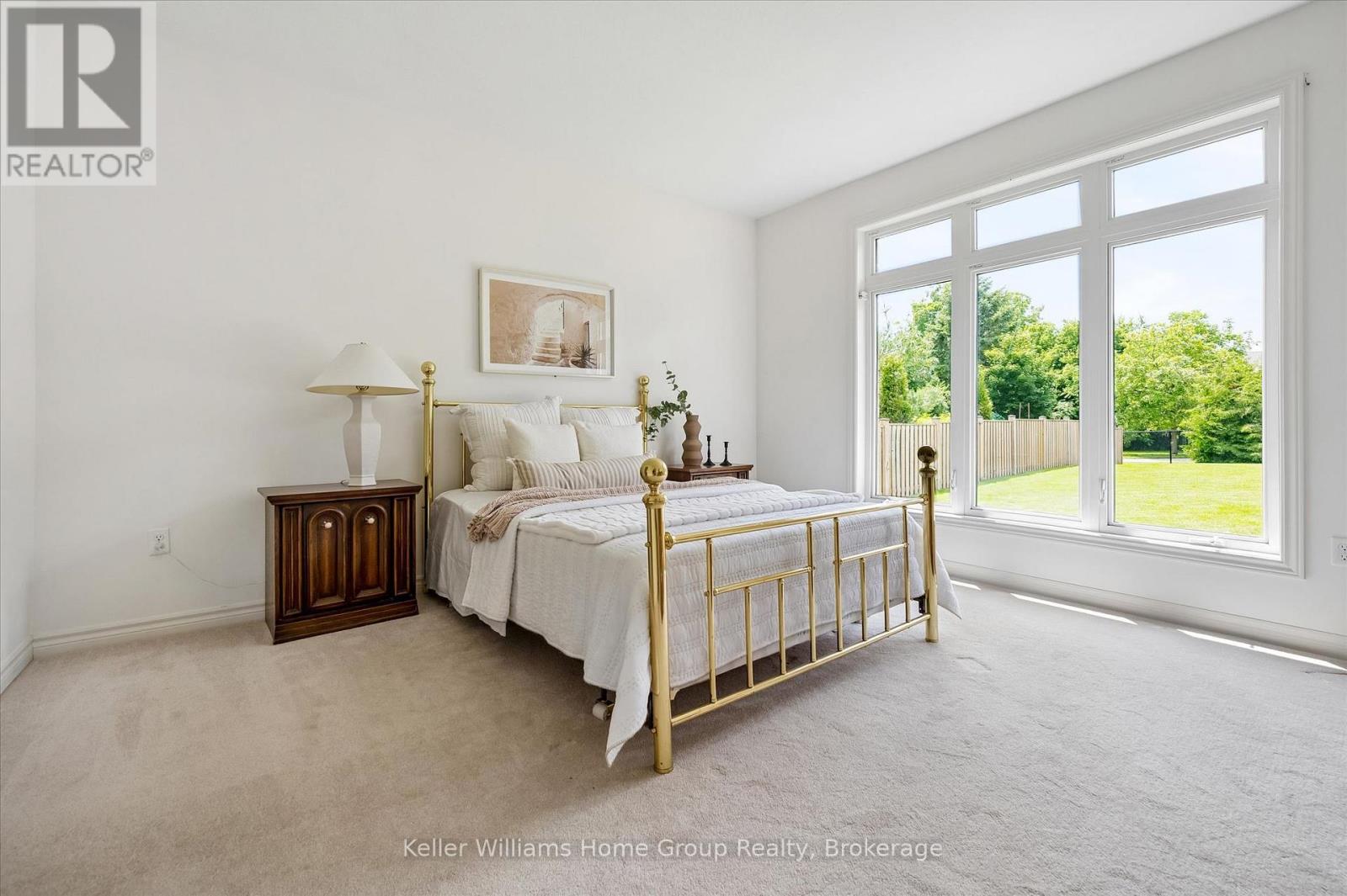 27 RILEY CRESCENT - 25