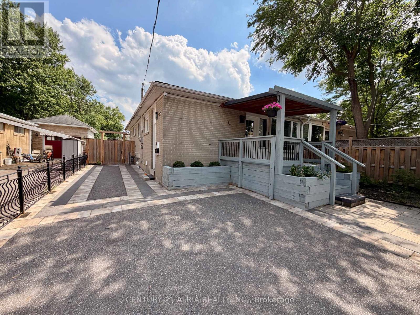 301 AXMINSTER DRIVE - 1