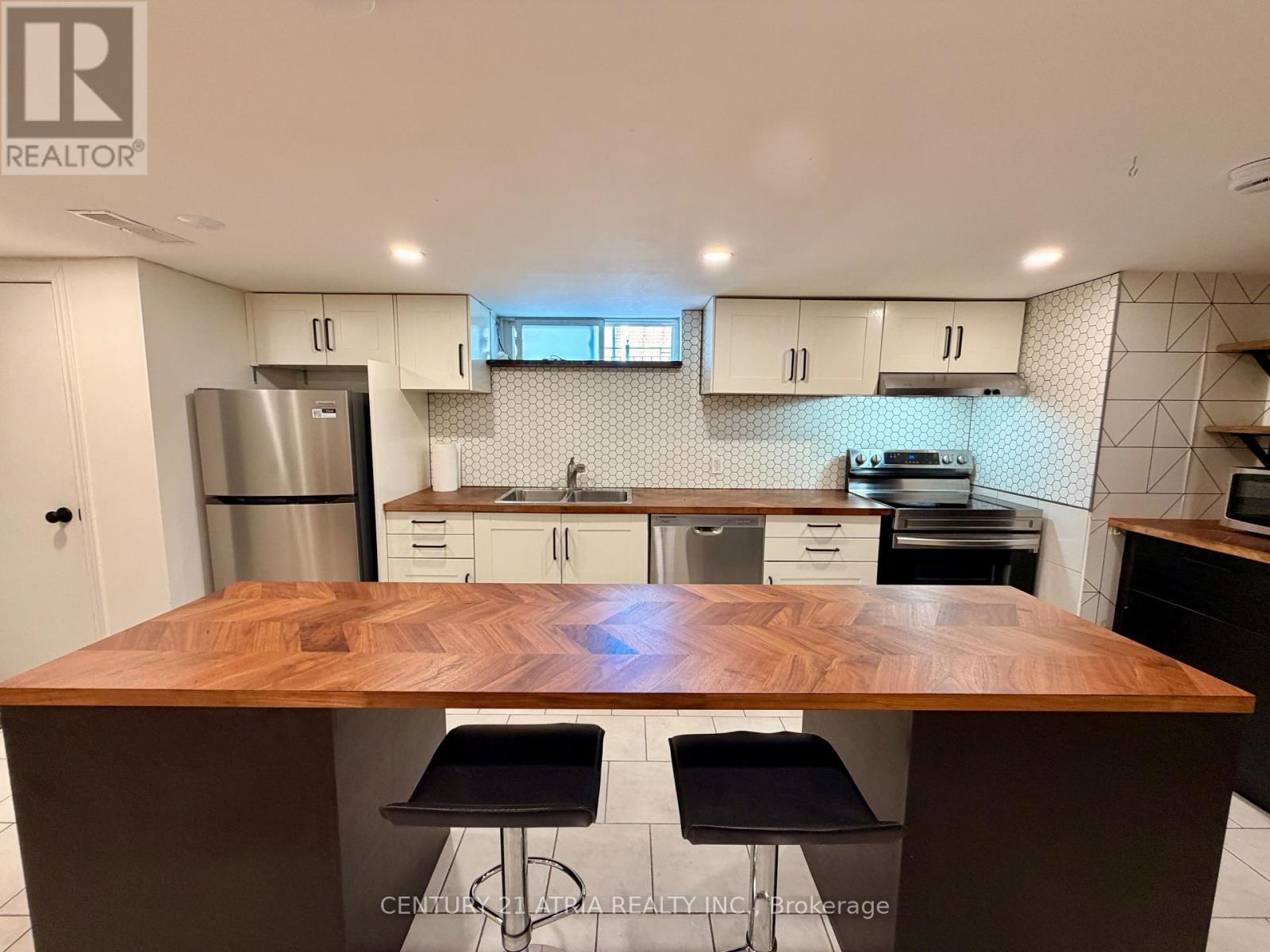 301 AXMINSTER DRIVE - 18