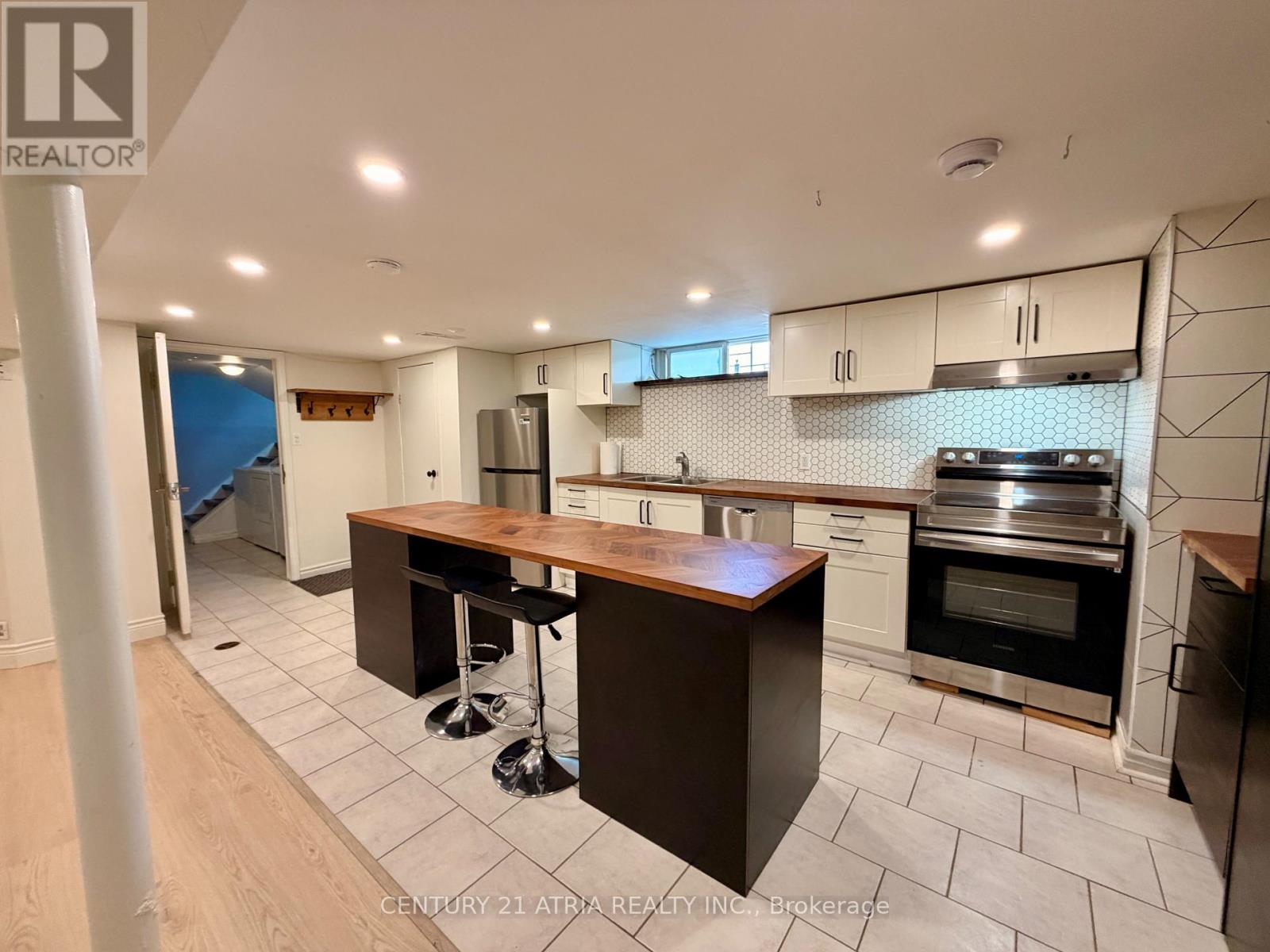 301 AXMINSTER DRIVE - 22