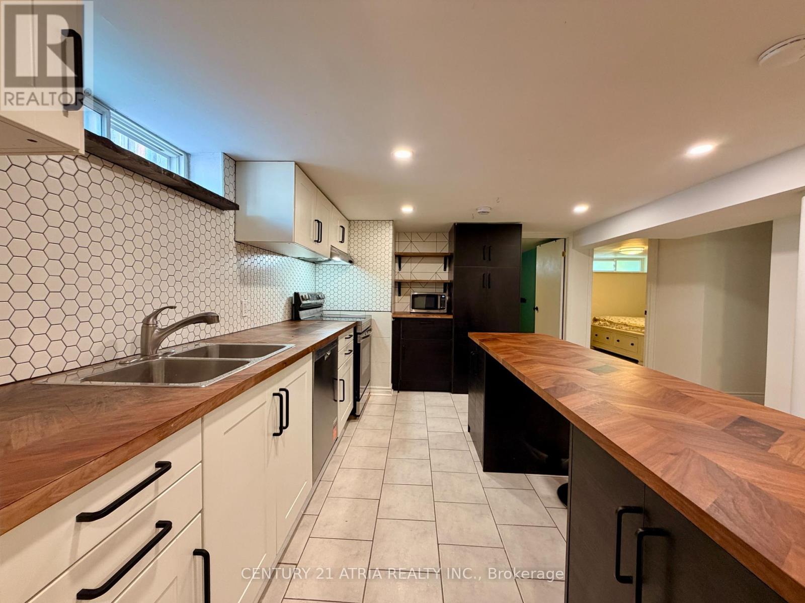 301 AXMINSTER DRIVE - 29