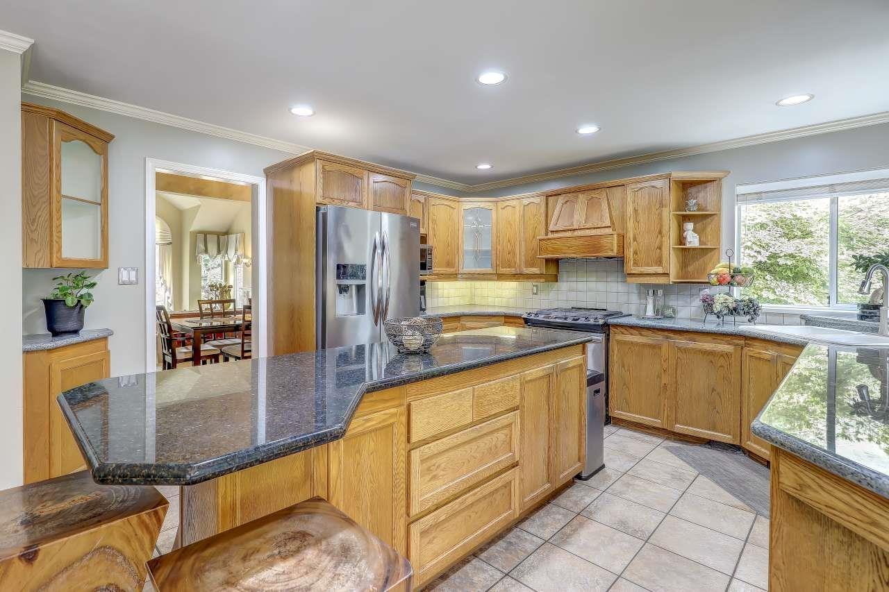 5 Bed, 5 Bath House for Sale in Surrey – 16382 77 AVENUE, Surrey – MLS# R3142196 - Image 9