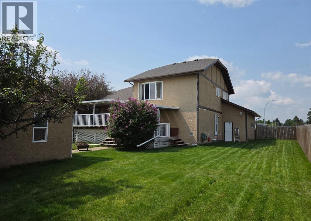 5521 46 Street — photo 37